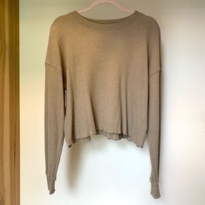 TNA Aritzia Auburn Waffle Long Sleeve Cropped Shirt, Taupe, size Large